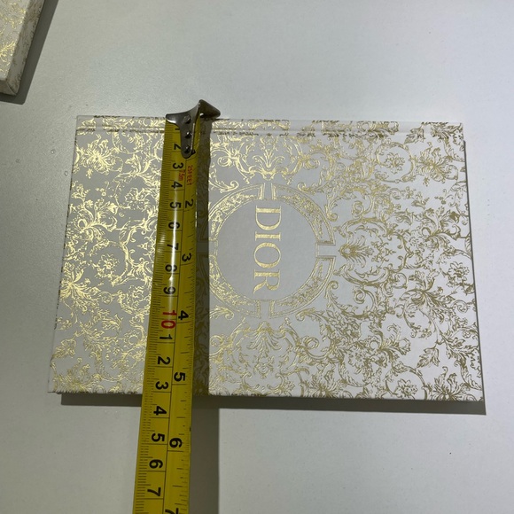 Dior Gift Notebook with Gift Packaging Set - Picture 14 of 15